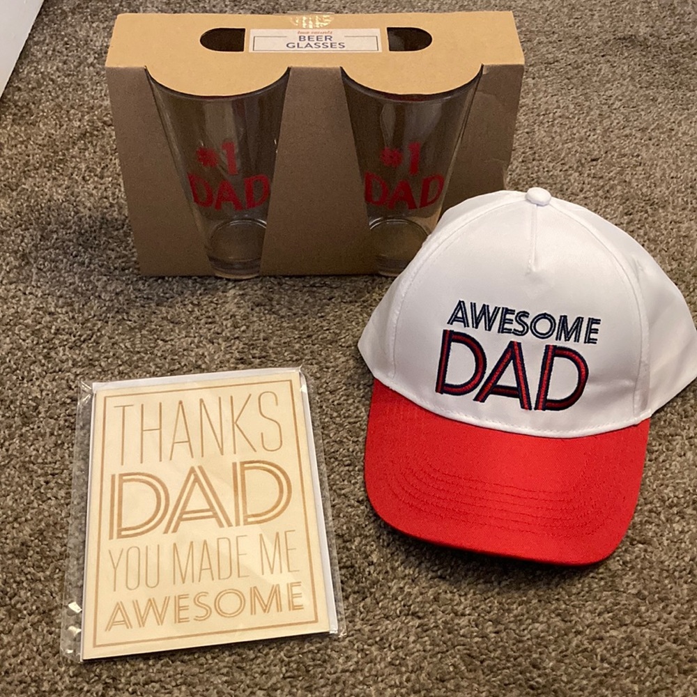 Bundle of dad collection lot hat, card, beer glasses